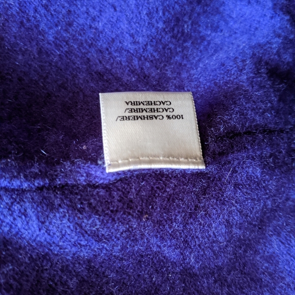 Ann Taylor cashmere sweater - Picture 3 of 3